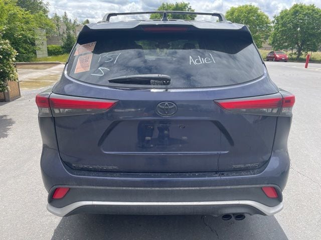 2022 Toyota Highlander XSE AWD W/ Moonroof