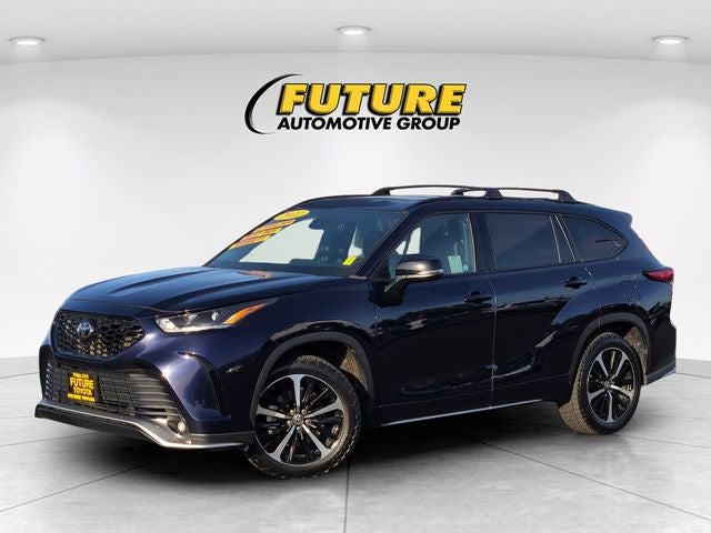 2022 Toyota Highlander XSE AWD W/ Moonroof
