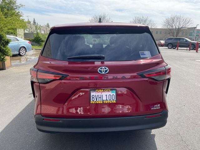 2021 Toyota Sienna XLE