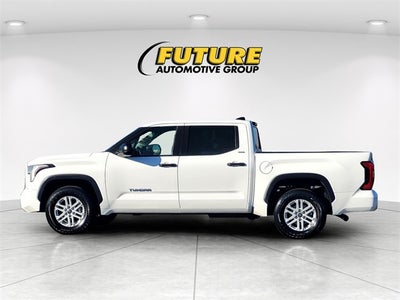 2023 Toyota Tundra SR5 RWD CrewMax