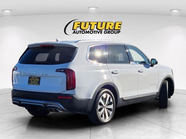 2022 Kia Telluride EX FWD W/ Premium Pkg.