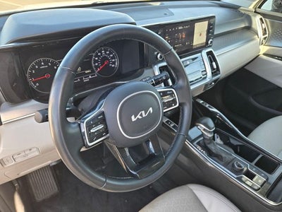 2022 Kia Sorento SX