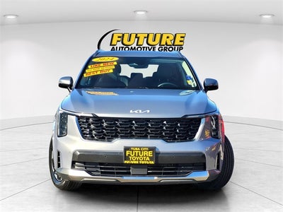 2024 Kia Sorento S FWD W/ Navigation and Leather Interior