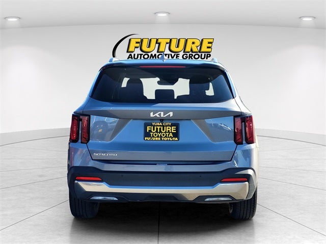 2024 Kia Sorento S FWD W/ Navigation and Leather Interior