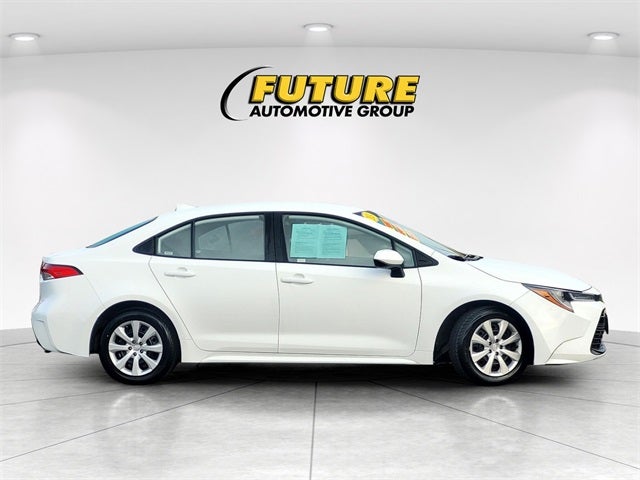 2024 Toyota Corolla LE Sedan