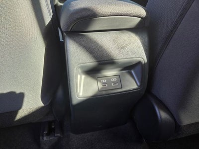 2024 Toyota Corolla LE Sedan