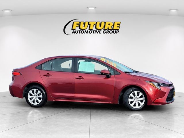 2024 Toyota Corolla LE Sedan