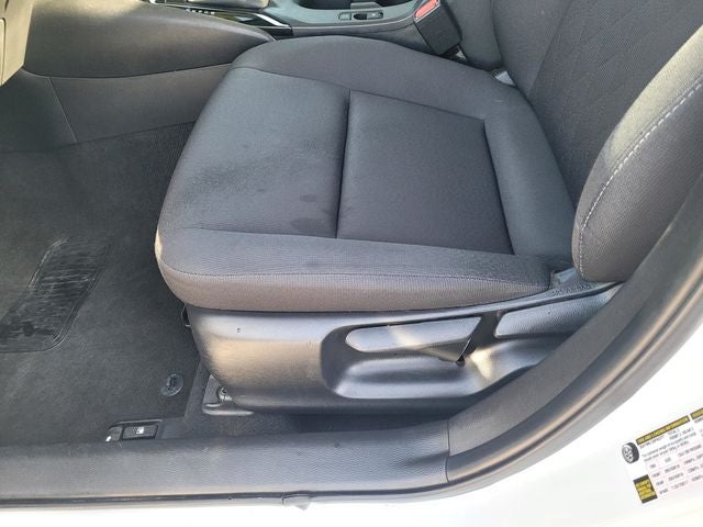 2024 Toyota Corolla LE Sedan