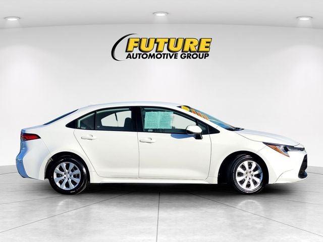 2024 Toyota Corolla LE Sedan