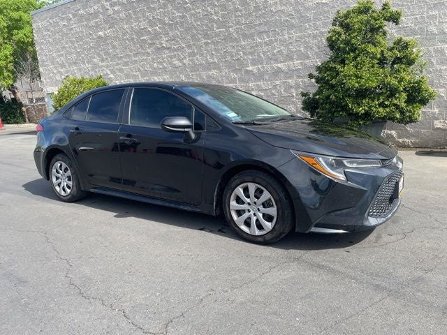 2021 Toyota Corolla LE Sedan