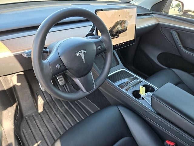 2023 Tesla Model Y Long Range AWD W. Navigation