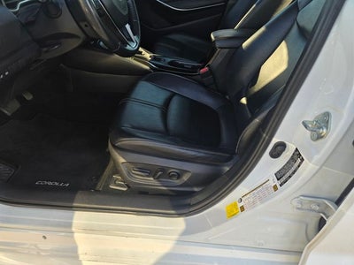 2022 Toyota Corolla XLE W/ SofTex Seating