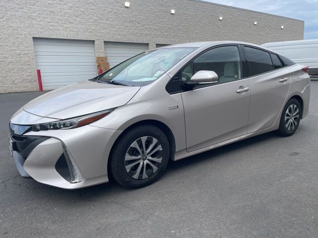 2020 Toyota Prius Prime XLE W/ Leather and Navigation