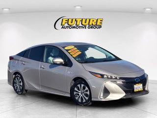 2020 Toyota Prius Prime XLE W/ Leather and Navigation