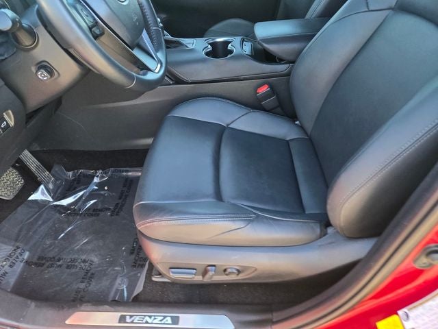 2023 Toyota Venza XLE AWD W/ Navigation