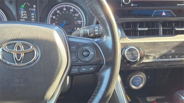 2022 Toyota Venza LE Hybrid AWD