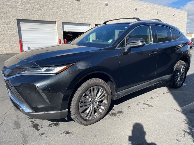 2022 Toyota Venza Limited AWD W/ Leather Interior