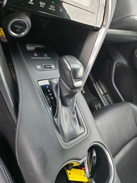 2023 Toyota Venza XLE AWD W/ Navigation