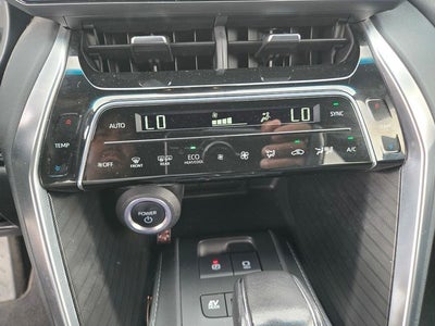 2023 Toyota Venza XLE AWD W/ Navigation