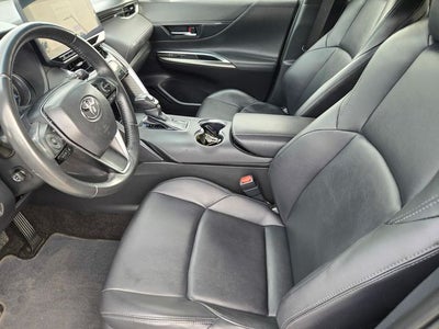 2023 Toyota Venza XLE AWD W/ Navigation