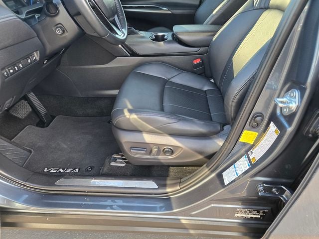 2022 Toyota Venza Limited