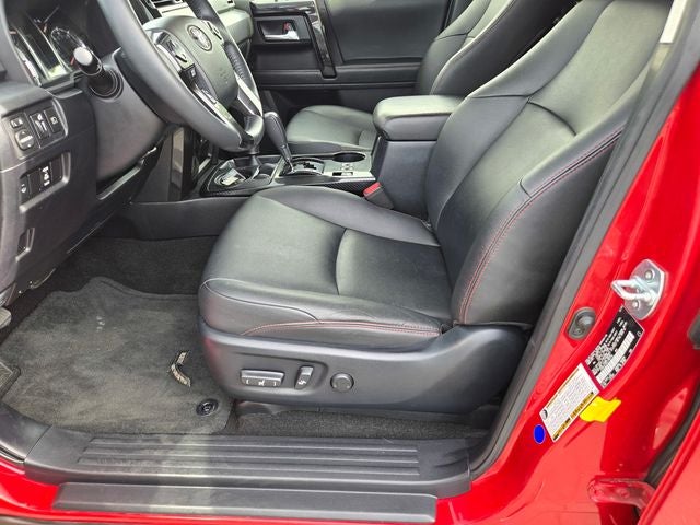 2020 Toyota 4Runner Venture 4WD W/ Moonroof