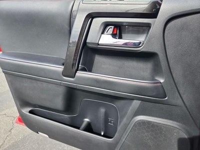 2020 Toyota 4Runner Venture 4WD W/ Moonroof