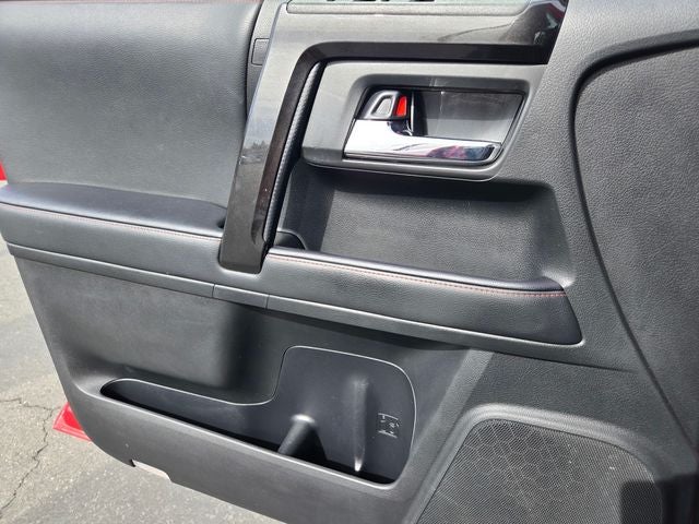 2020 Toyota 4Runner Venture 4WD W/ Moonroof