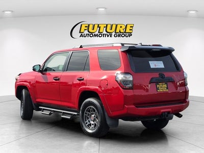 2020 Toyota 4Runner Venture 4WD W/ Moonroof