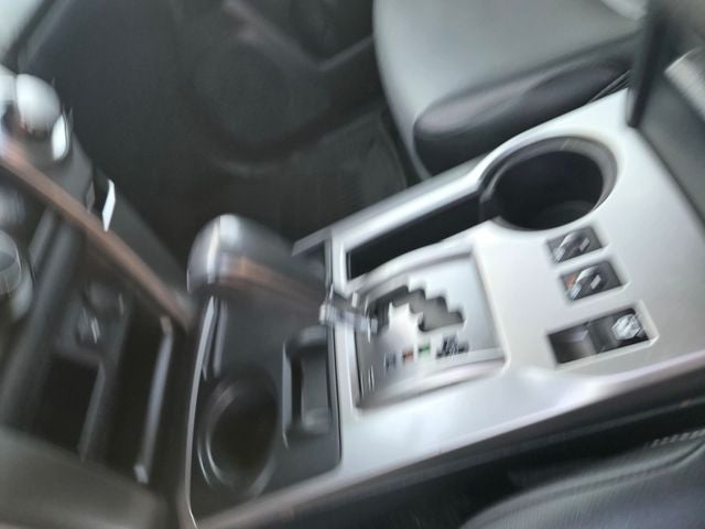 2022 Toyota 4Runner SR5 Premium RWD W/ Navigation