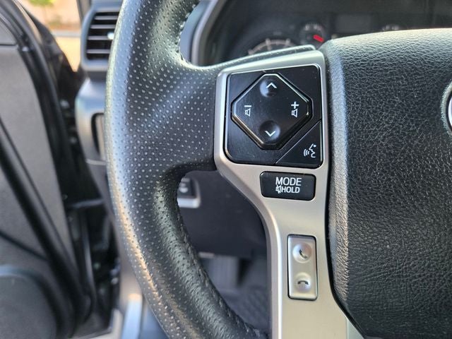 2022 Toyota 4Runner SR5 Premium RWD W/ Navigation