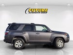 2022 Toyota 4Runner SR5 Premium RWD W/ Navigation