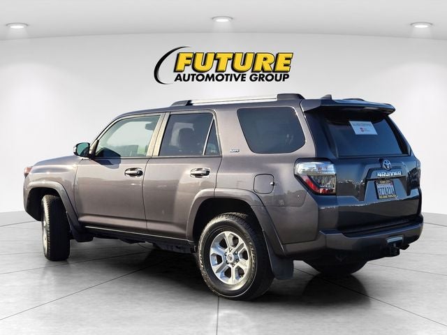 2022 Toyota 4Runner SR5 Premium RWD W/ Navigation