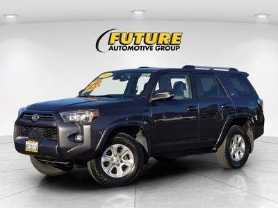 2022 Toyota 4Runner SR5 Premium RWD W/ Navigation