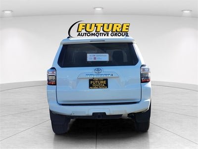 2024 Toyota 4Runner SR5 4WD