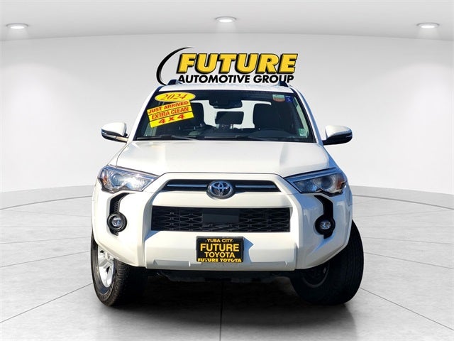 2024 Toyota 4Runner SR5 Premium 4WD W/ Navigation