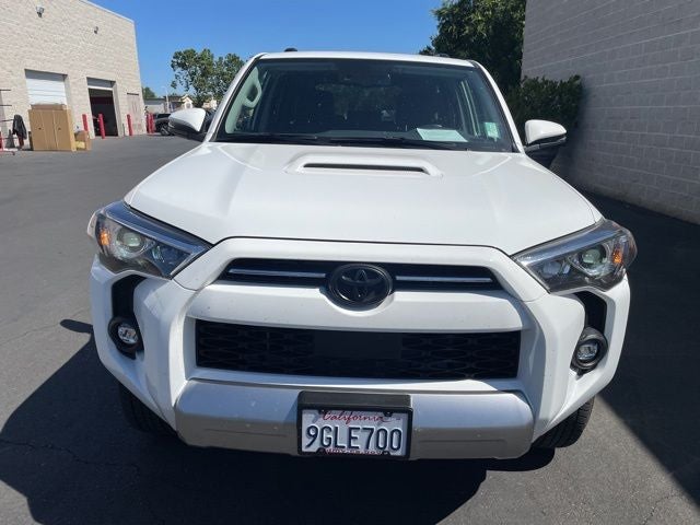 2023 Toyota 4Runner TRD Off-Road Premium W/ Moonroof and Navigation