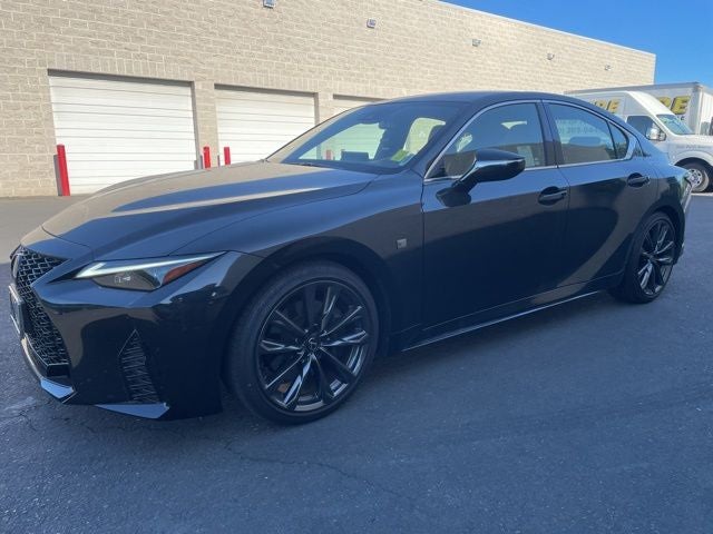 2025 Lexus IS 300 W/ F SPORT DESIGN