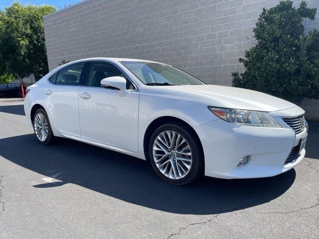 2013 Lexus ES 350 W/ Luxury Pkg