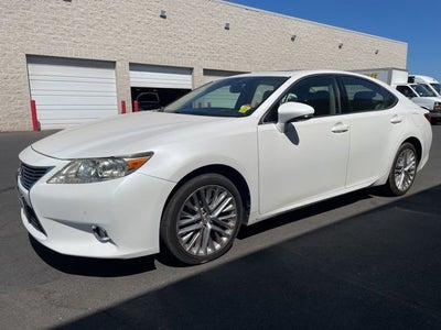 2013 Lexus ES 350 W/ Luxury Pkg
