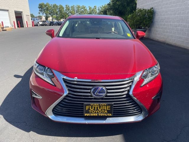 2017 Lexus ES 300h