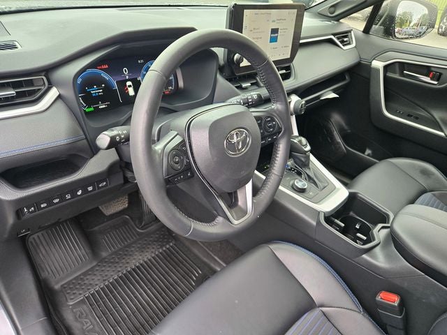 2023 Toyota RAV4 Hybrid XSE AWD W/ Tech and Weather Pkg's.