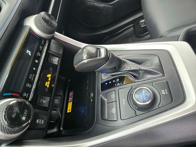 2023 Toyota RAV4 Hybrid XSE AWD W/ Tech and Weather Pkg's.