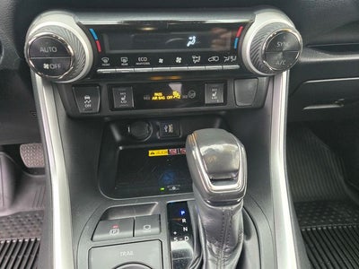 2023 Toyota RAV4 Hybrid XSE AWD W/ Tech and Weather Pkg's.