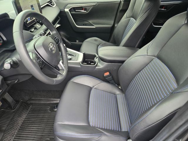 2023 Toyota RAV4 Hybrid XSE AWD W/ Tech and Weather Pkg's.