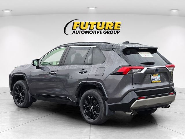 2023 Toyota RAV4 Hybrid XSE AWD W/ Tech and Weather Pkg's.