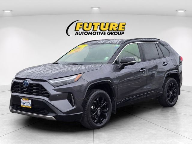 2023 Toyota RAV4 Hybrid XSE AWD W/ Tech and Weather Pkg's.