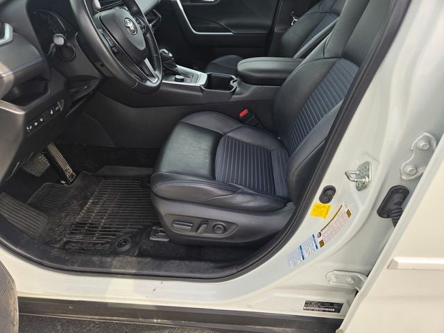 2022 Toyota RAV4 Hybrid XSE AWD W/ Weather Pkg.