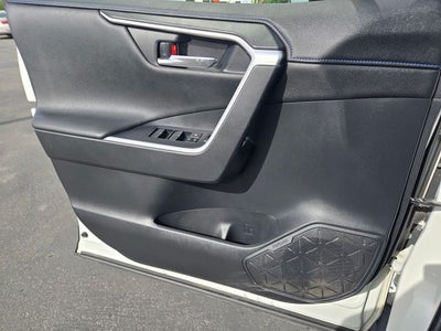 2022 Toyota RAV4 Hybrid XSE AWD W/ Weather Pkg.