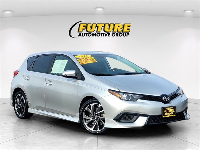 2016 Scion iM Base Hatchback